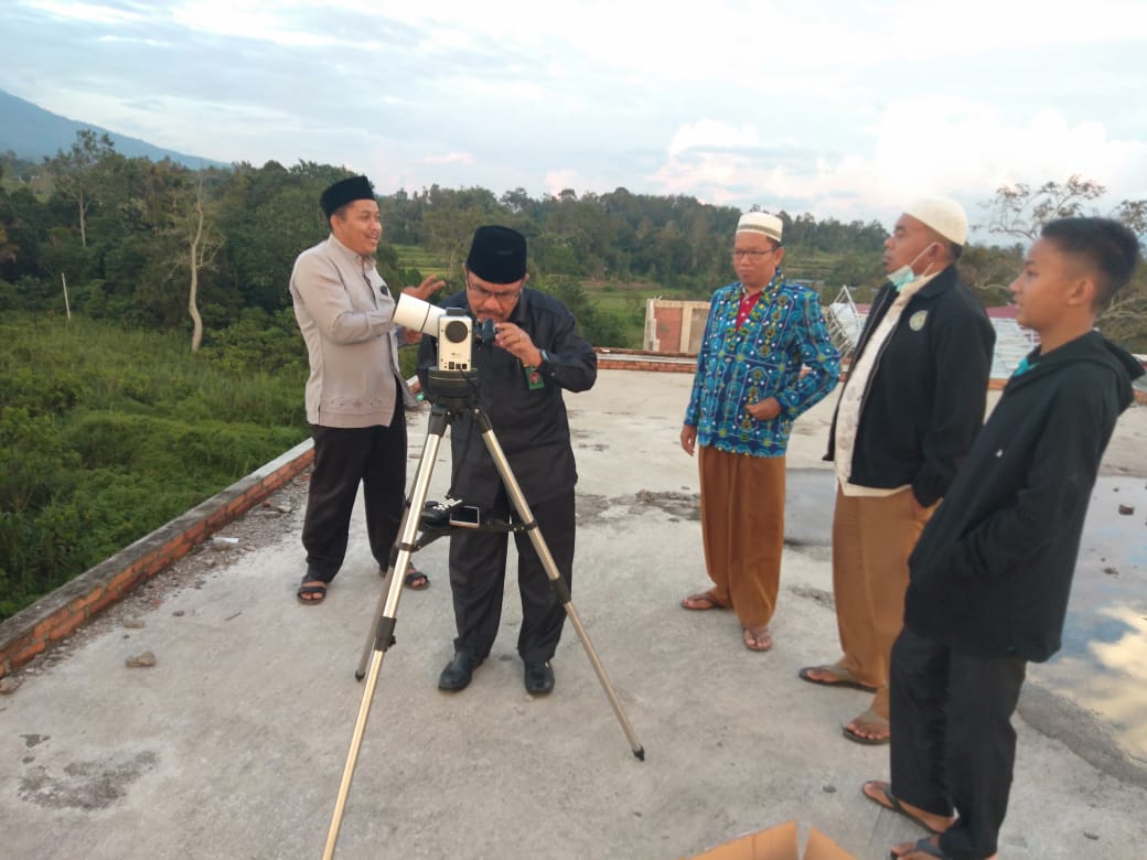 Ruyatul Hilal awal Ramadhan 1422 H 2
